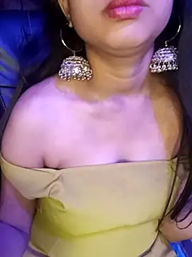 RESHMA01's cam snapshot