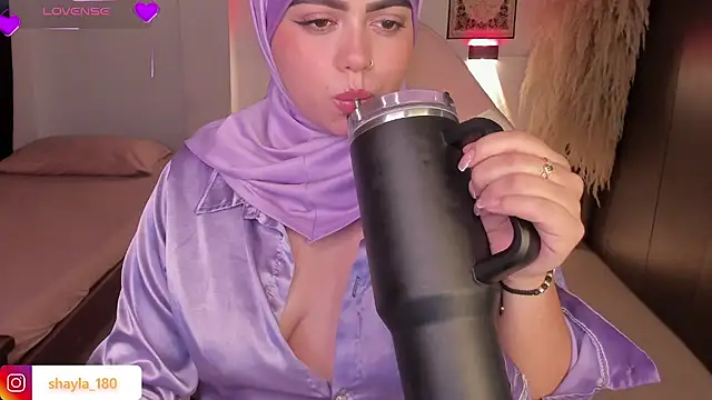 shayla_18 live sex cam