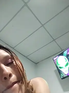 Paola-Lond's cam snapshot