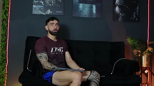 Austin_bolt's cam snapshot