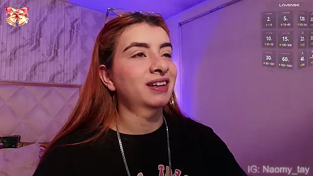 Naomy_tay1 live sex cam