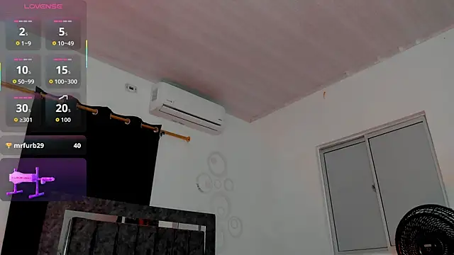 Nicol_TransGirl live sex cam