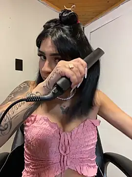 Hilary_pinkk live sex cam