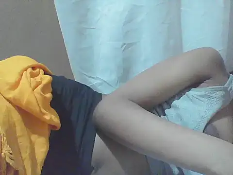 kelebogiles's cam snapshot