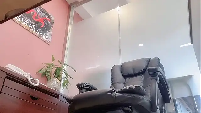 Maneki-nekoo live sex cam