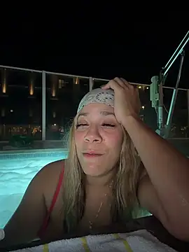 Bigbuttbrooklynn live sex cam