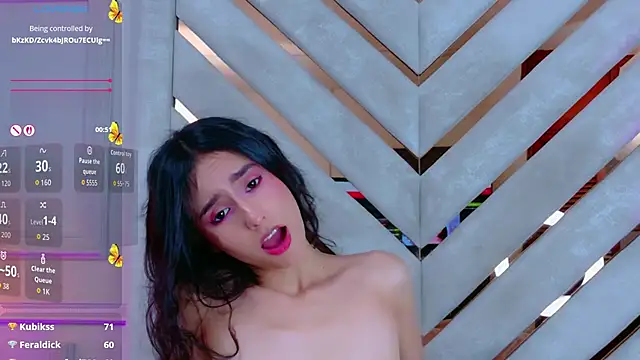 Sarah-Grace live sex cam