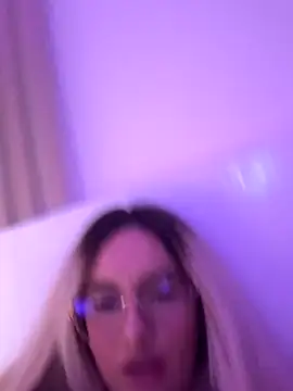 mollyxxx live sex cam