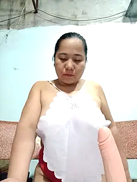 Queen-18200 live sex cam