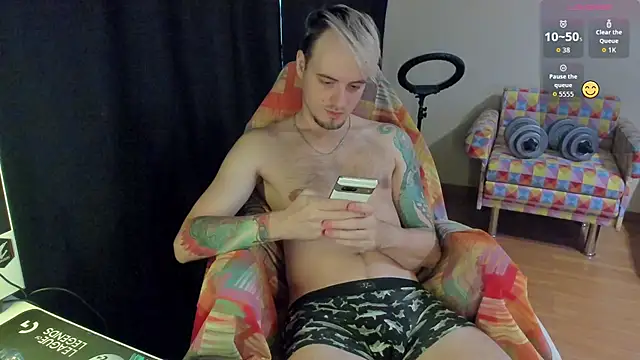 Joel-Pataki live sex cam