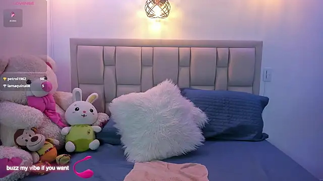 chanell__toledo's cam snapshot