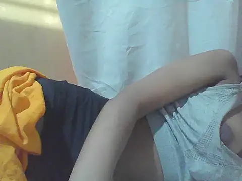 kelebogiles's cam snapshot