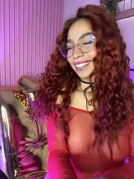 PrettyChloe_'s cam snapshot