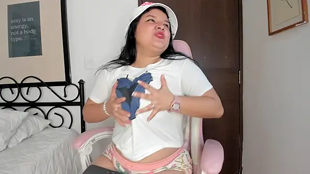 merchury_'s cam snapshot