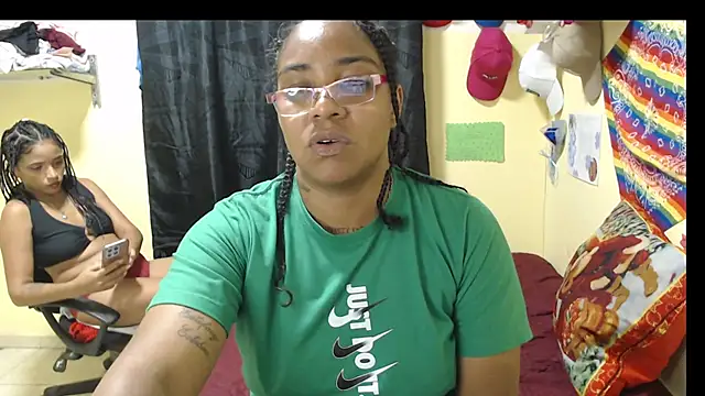 lia_Hazbun live sex cam