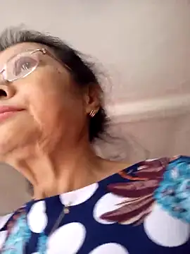 Hotestlove live sex cam