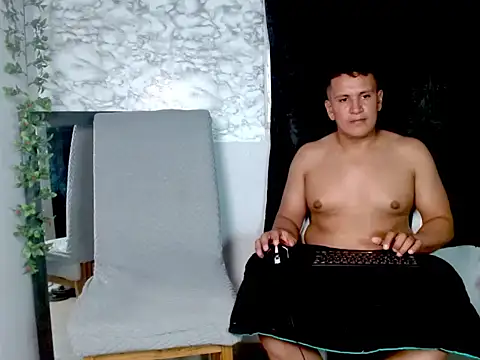 Mia_sexylatin live sex cam