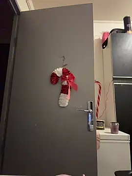 Hugo34bg live sex cam