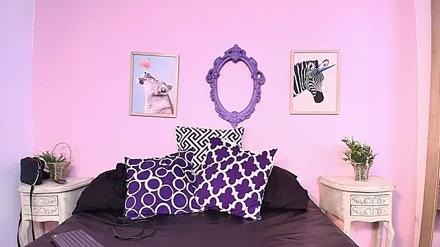 NehandaClarck_ live sex cam