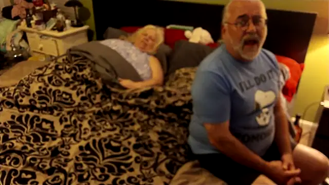 BigDaddyandSweetMama live sex cam