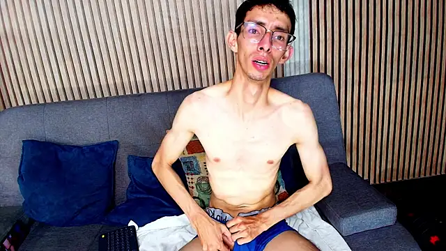 ZyroNight live sex cam