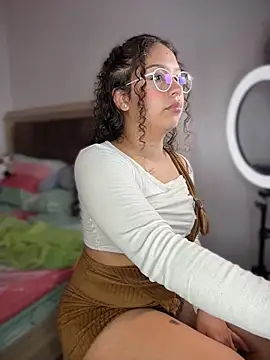 Shara_dreams live sex cam