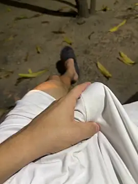 Daniel-900 live sex cam