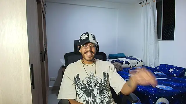 naitt_'s cam snapshot