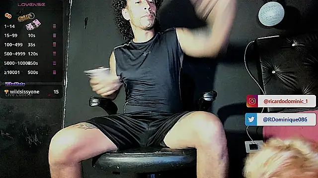 FuckHardlove live sex cam