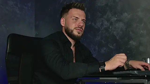 juliusmasters live sex cam