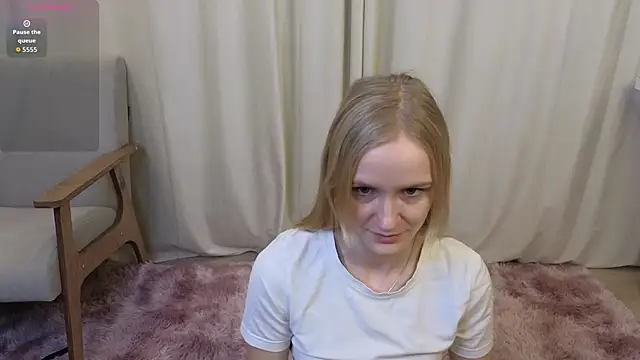 ToshiaPotvin live sex cam