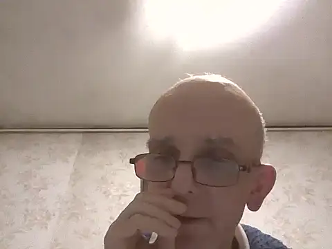 mariusica1@xh live sex cam