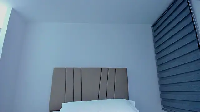 Natasha-28 live sex cam