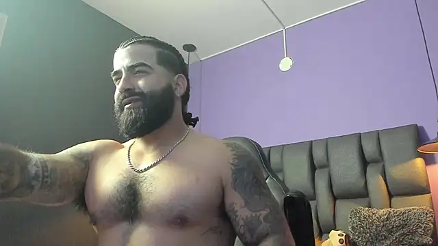 Lyon_vach live sex cam