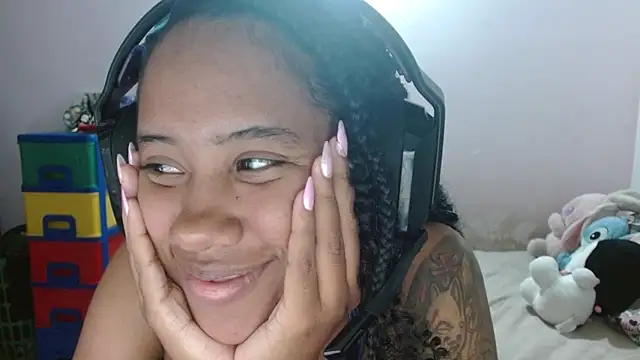 TiffanyRoouse live sex cam