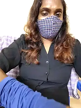 Queen-dhivya's cam snapshot