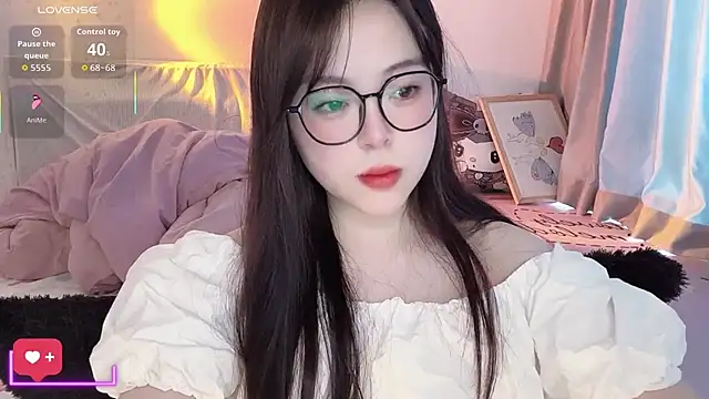 -Angela's cam snapshot