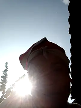 hey-bana's cam snapshot