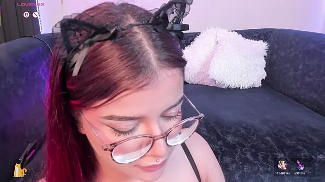 Sally__Walker's cam snapshot