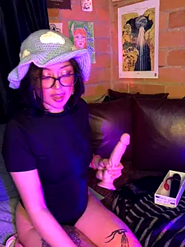 Winter_111's cam snapshot