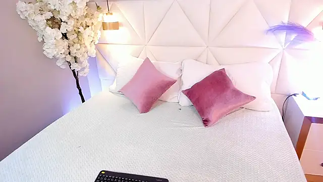 Adara__carter_'s cam snapshot