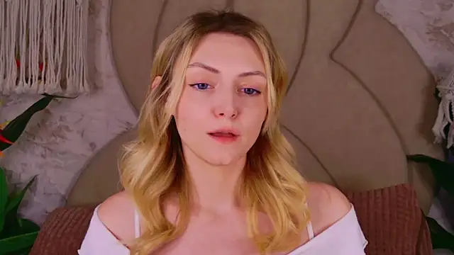 CindyFors live sex cam