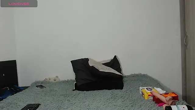 Solwynne's cam snapshot