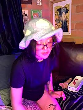 Winter_111's cam snapshot