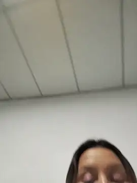 Paola-Lond's cam snapshot