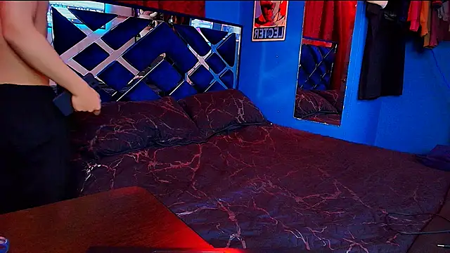 Luke_Howland live sex cam