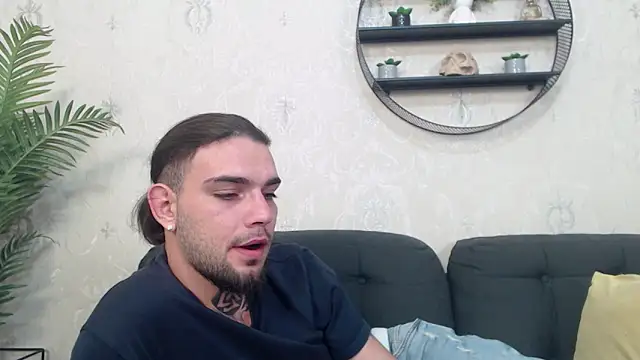 KaneHunter's cam snapshot