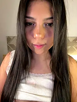 Maii_chan live sex cam