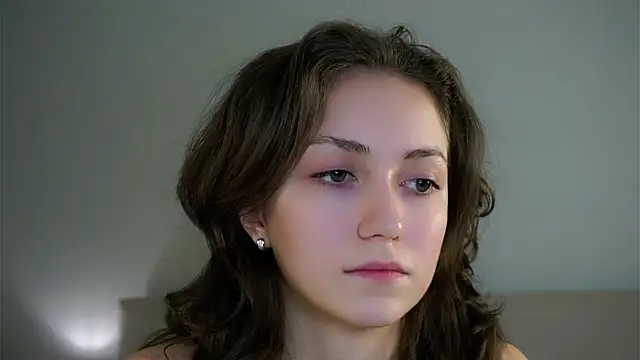 ZeniaBolich live sex cam