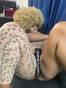 Daavikolovivi live sex cam